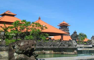巴厘岛乌布王宫